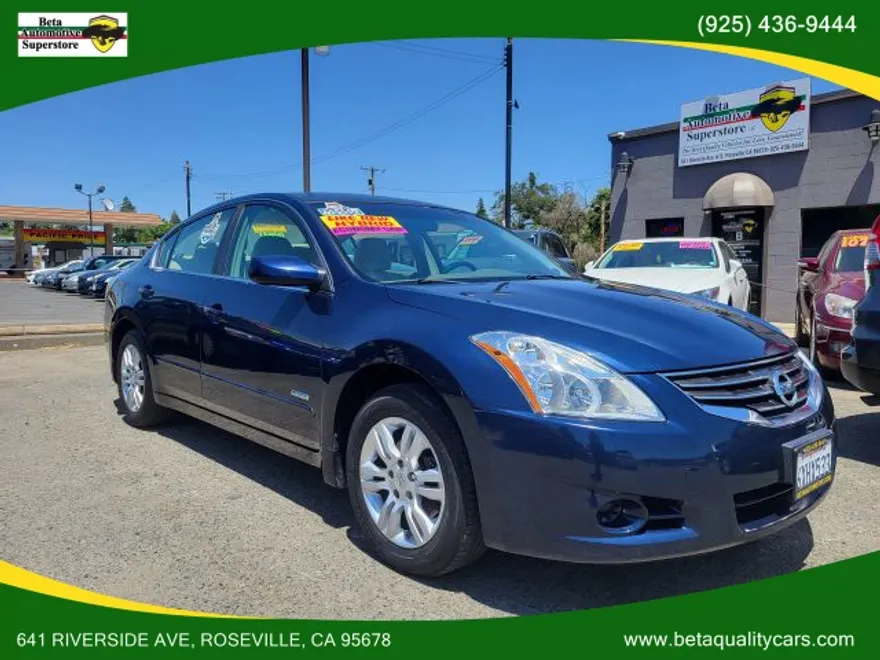 2011 Nissan Altima Hybrid photo 1
