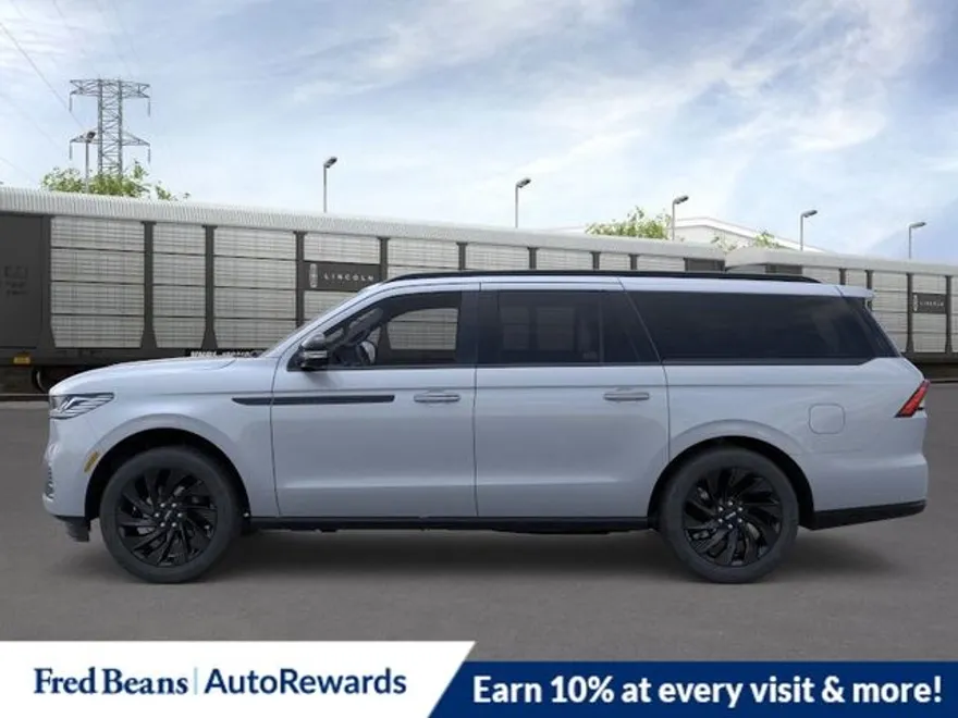 2025 Lincoln Navigator L Reserve photo 1