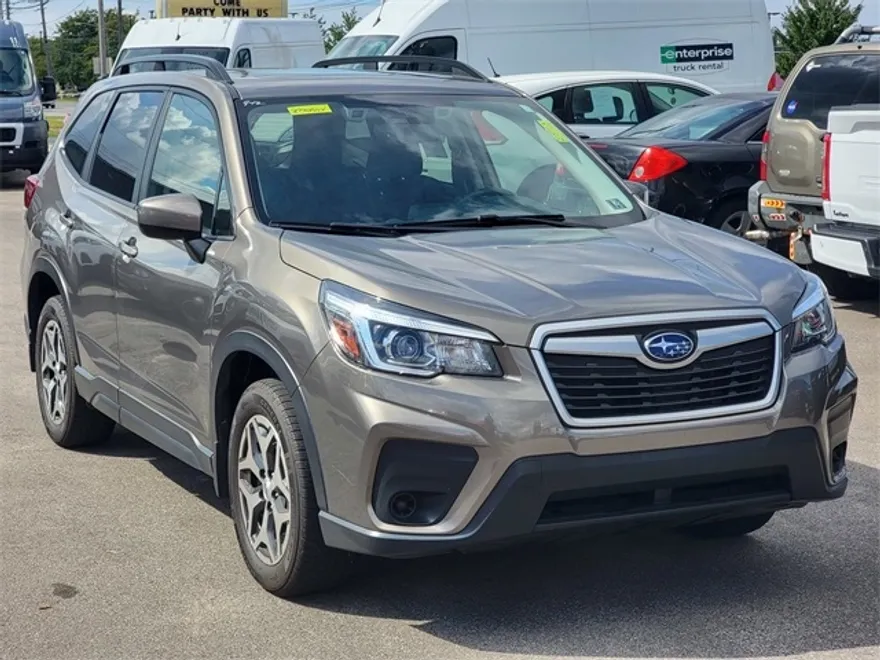 2019 Subaru Forester Premium photo 1