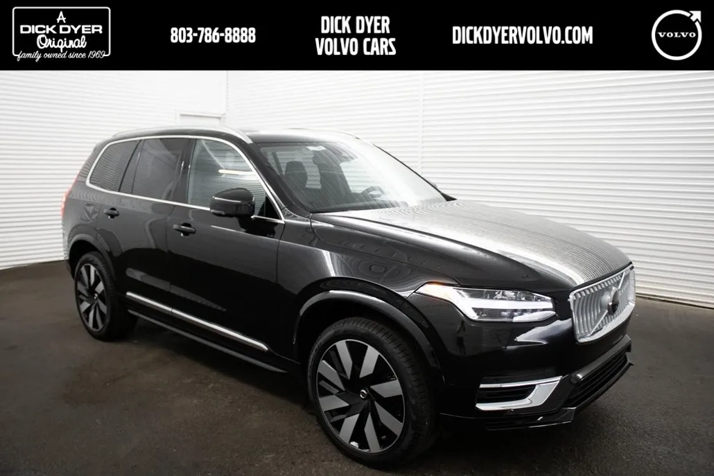2025 Volvo XC90 T8 Plus photo 1