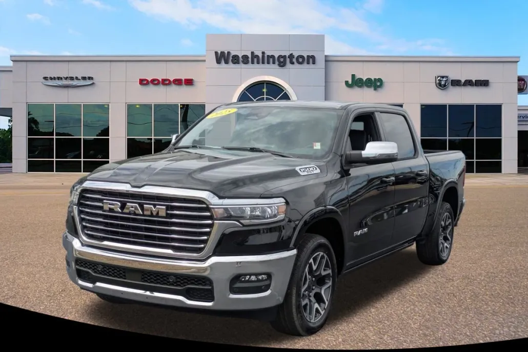 2025 Ram 1500 Laramie photo 1