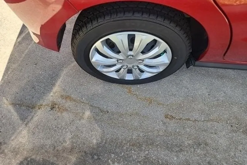2021 Mitsubishi Mirage ES photo 1
