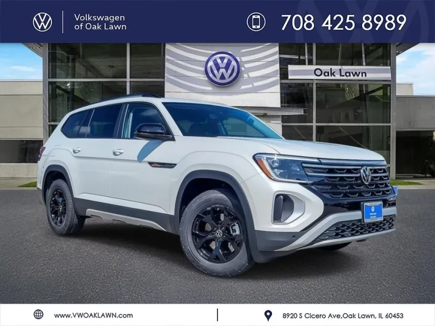 2026 Volkswagen Atlas Peak Edition SE photo 1