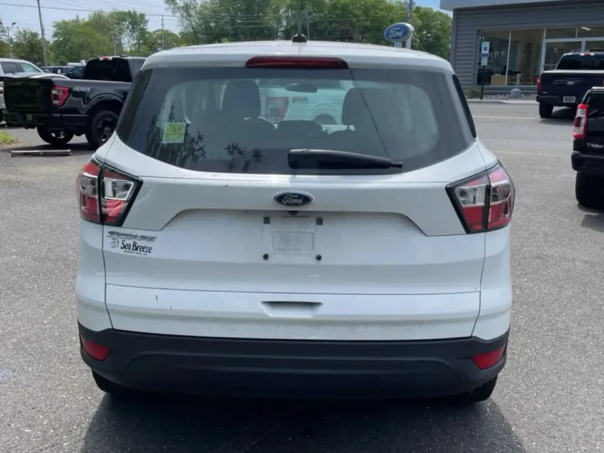 2017 Ford Escape Sport photo 1