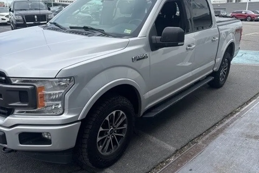 2018 Ford F-150 XLT photo 1