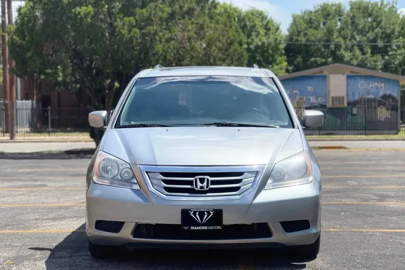 2010 Honda Odyssey EX-L photo 1