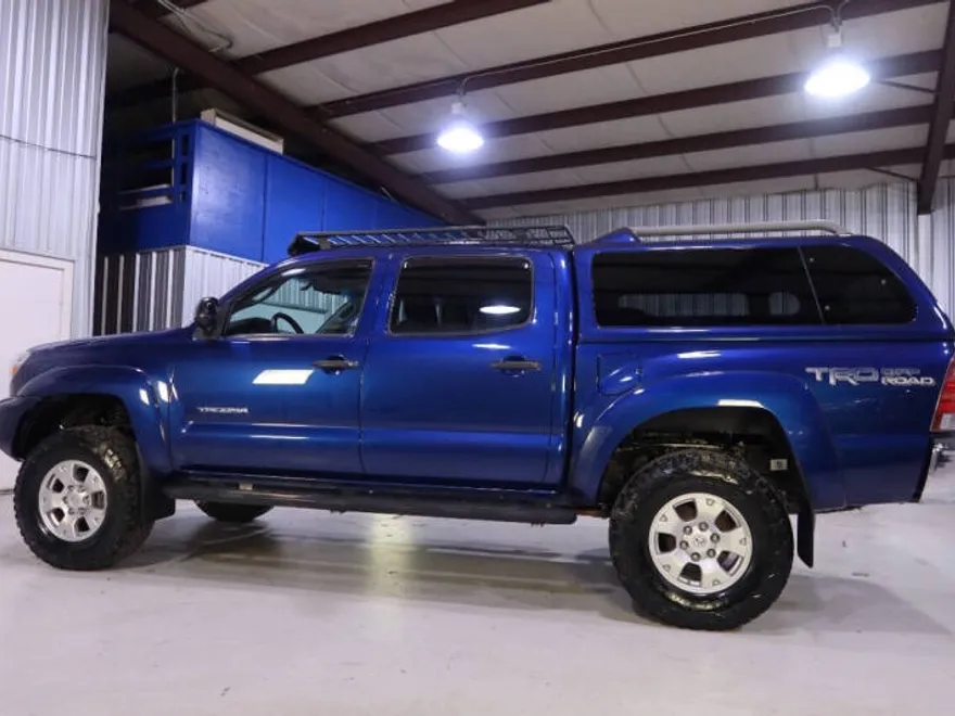 2015 Toyota Tacoma V6 SR5 Double Cab 4x4 photo 1