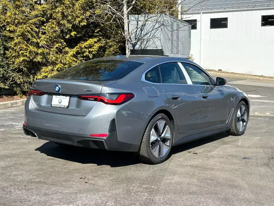 2025 Bmw i4 xDrive40 photo 1