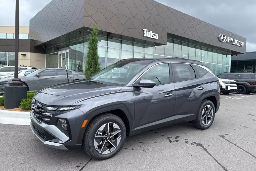 2025 Hyundai Tucson Hybrid SEL Convenience photo 1