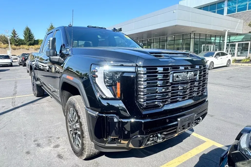 2025 Gmc Sierra 2500 HD Denali Ultimate photo 1