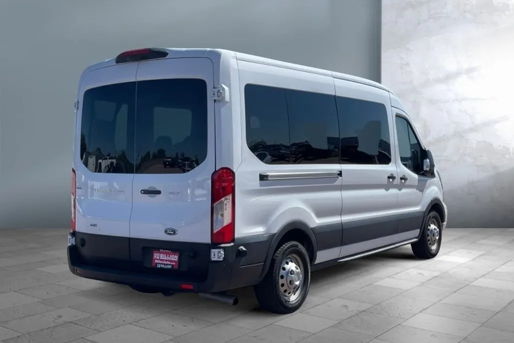 2024 Ford Transit Passenger XL photo 1