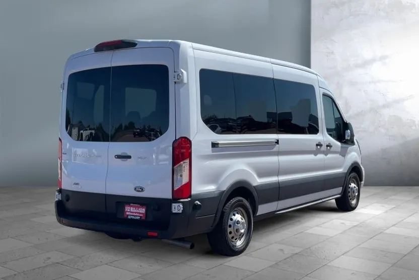2024 Ford Transit Passenger XL photo 1