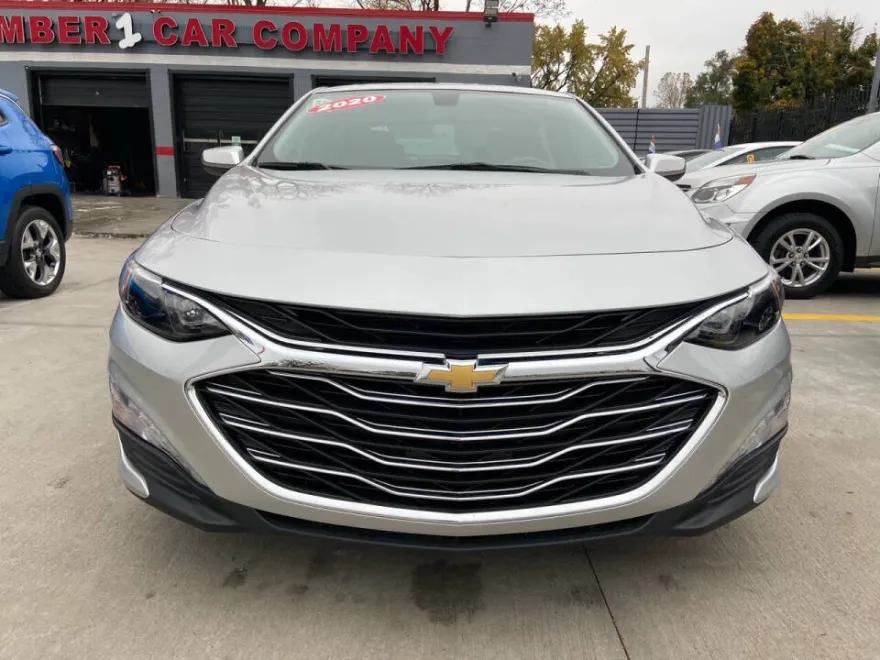 2020 Chevrolet Malibu 1LT photo 1