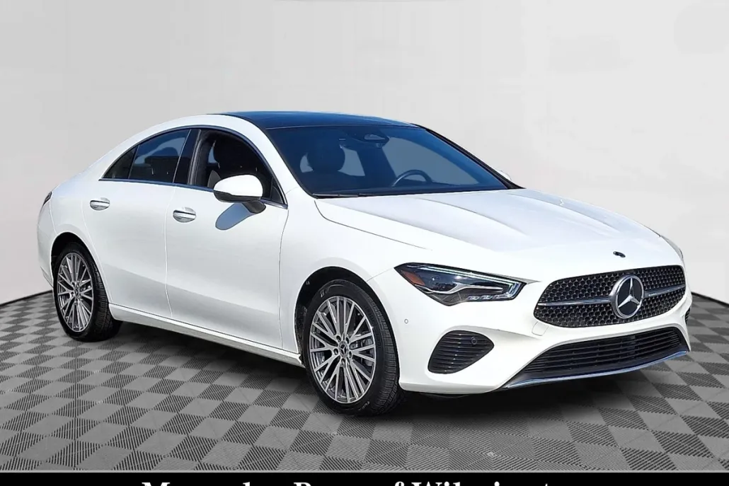 2025 Mercedes Benz CLA 250 4MATIC photo 1