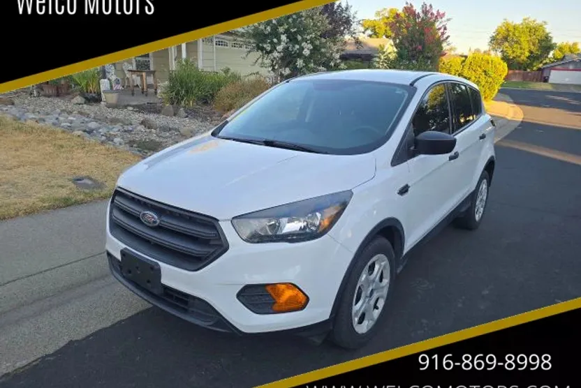 2018 Ford Escape Sport photo 1