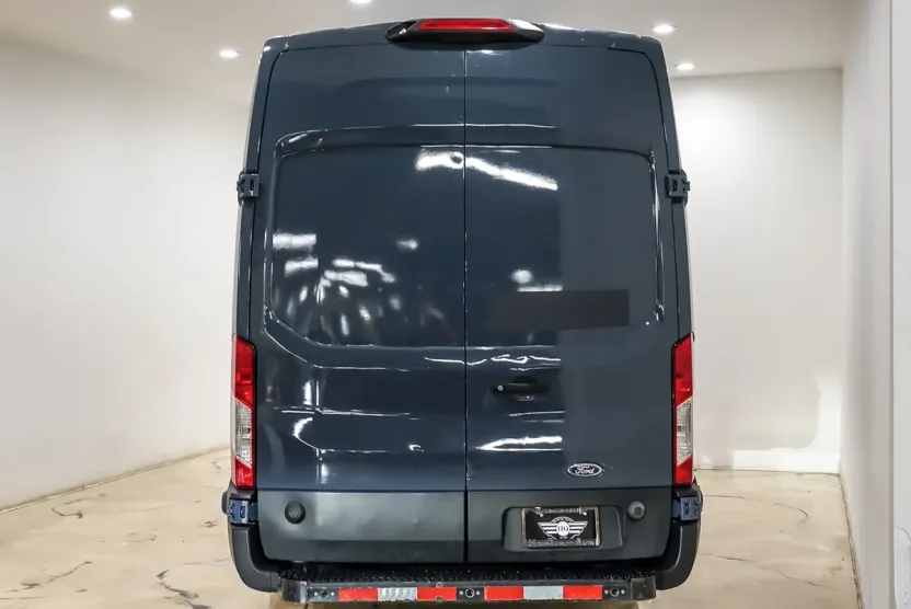 2019 Ford Transit Van photo 1