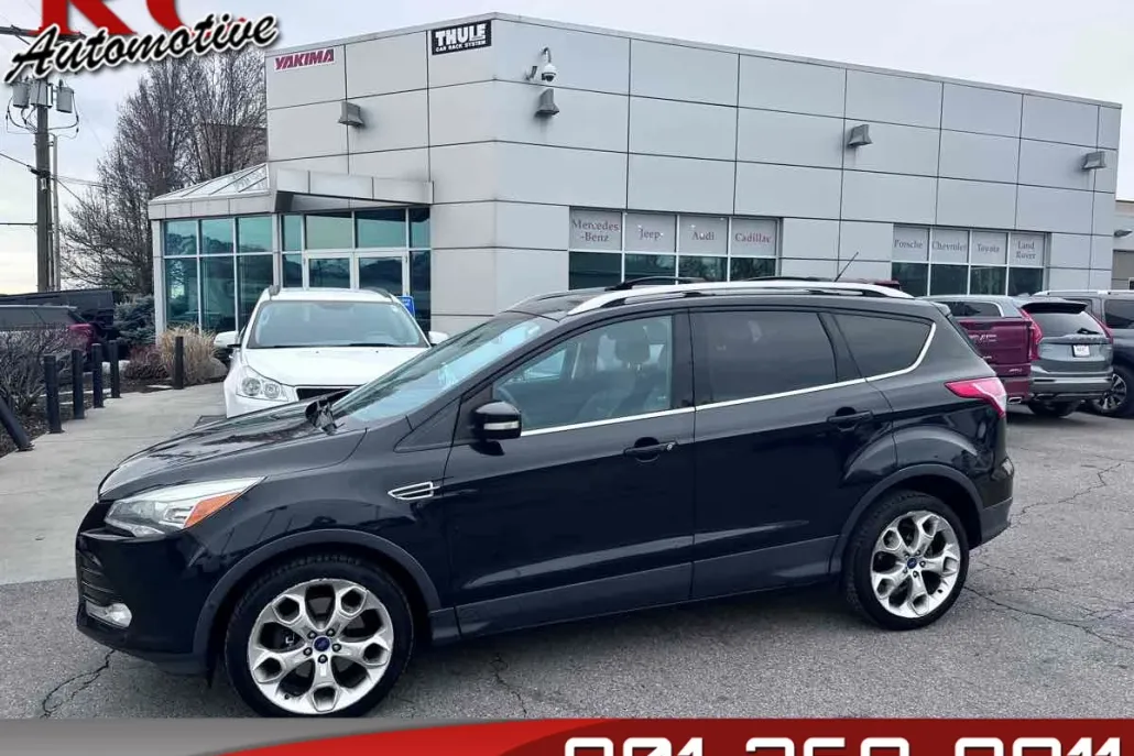 2013 Ford Escape Titanium photo 1