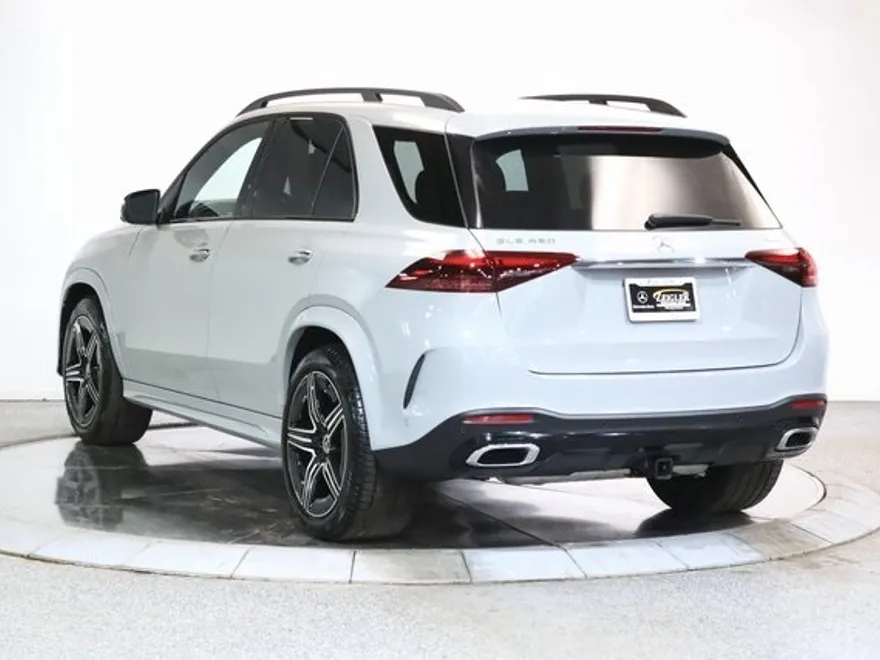 2024 Mercedes Benz GLE 4MATIC 450 photo 1