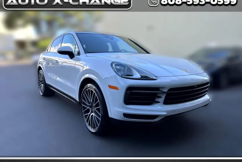 2023 Porsche Cayenne Coupe photo 1