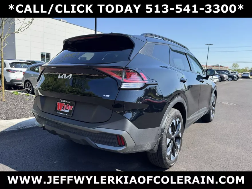 2023 Kia Sportage X-Line photo 1