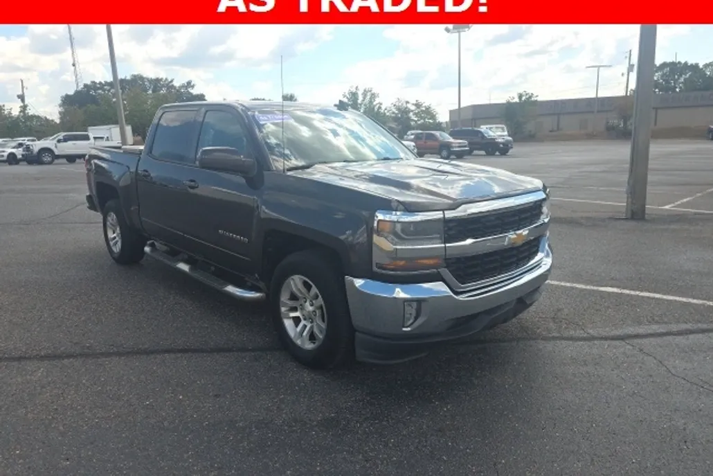 2016 Chevrolet Silverado 1500 LT photo 1