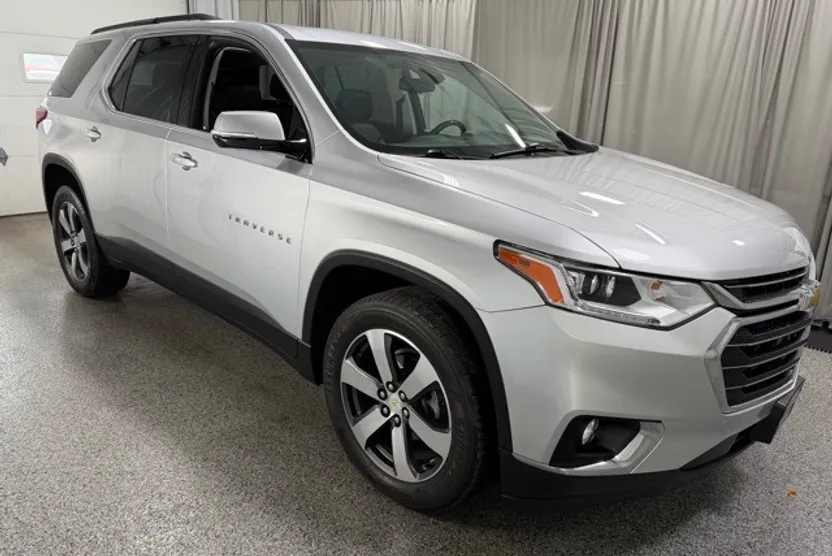 2019 Chevrolet Traverse 3LT photo 1