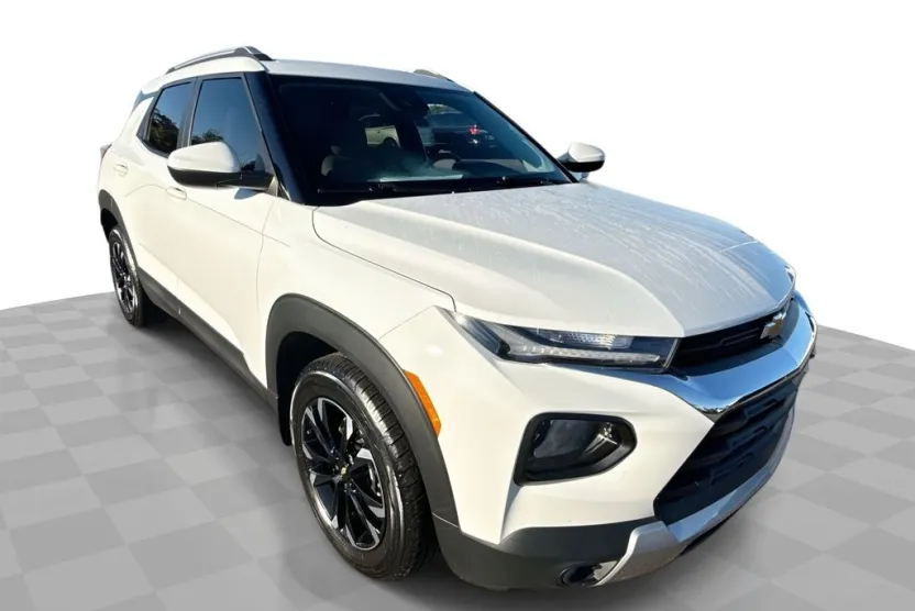 2021 Chevrolet Trailblazer LT photo 1
