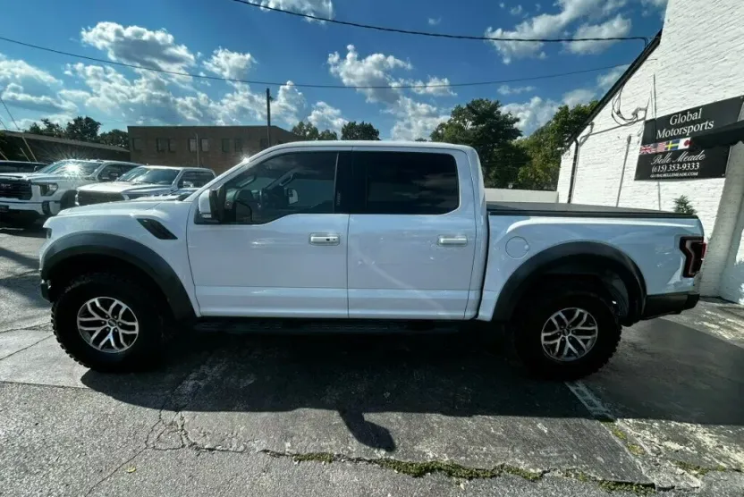 2018 Ford F-150 Raptor photo 1
