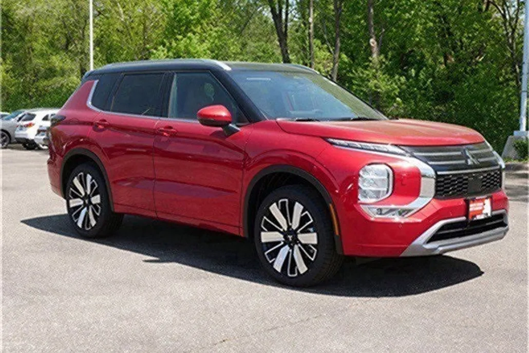 2025 Mitsubishi Outlander SEL Premium photo 1