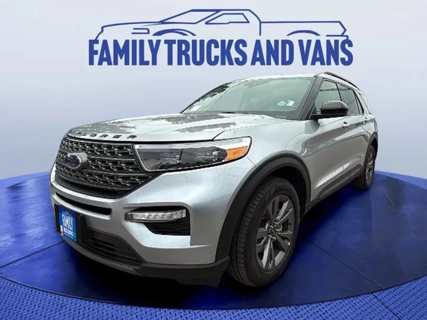 2021 Toyota Highlander XLE photo 1