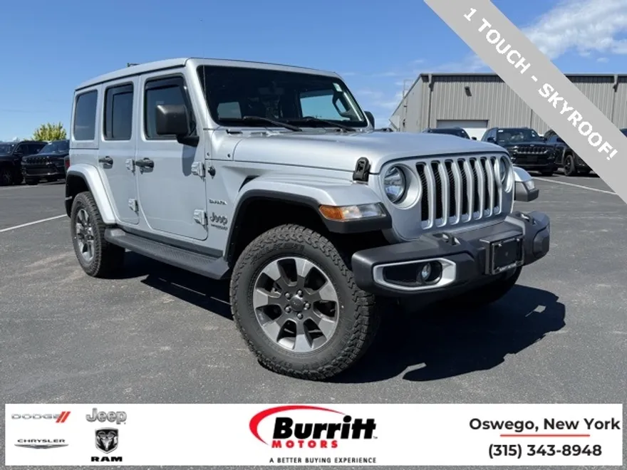 2022 Jeep Wrangler Unlimited Sahara photo 1