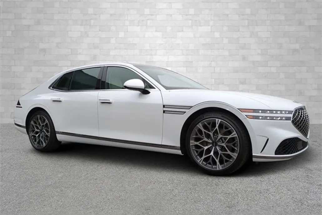 2025 Genesis G90 3.5T photo 1