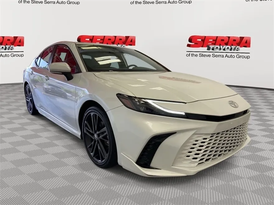 2025 Toyota Camry XSE photo 1