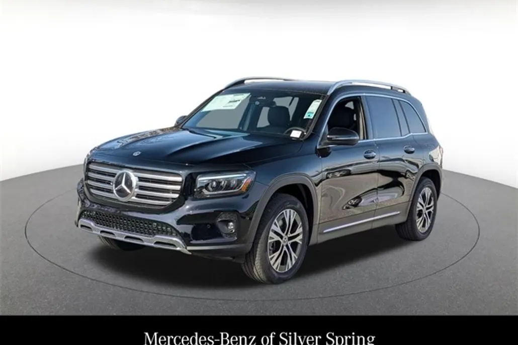 2025 Mercedes Benz GLB 250 4MATIC photo 1