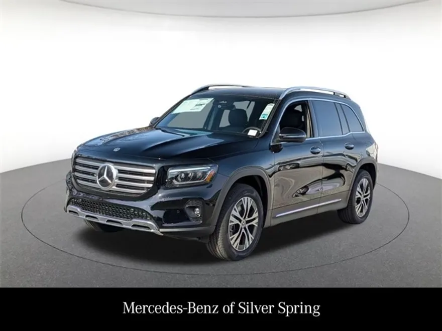 2025 Mercedes Benz GLB 250 4MATIC photo 1
