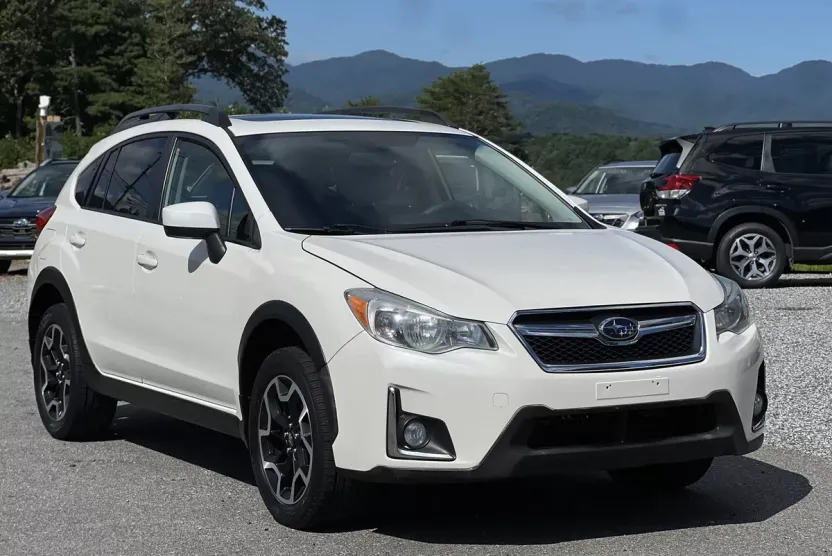 2016 Subaru Crosstrek Premium photo 1