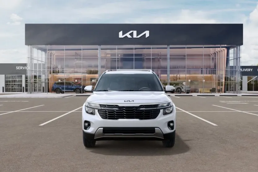 2025 Kia Seltos EX photo 1