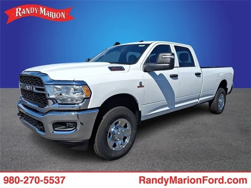 2023 Ram 3500 Tradesman photo 1
