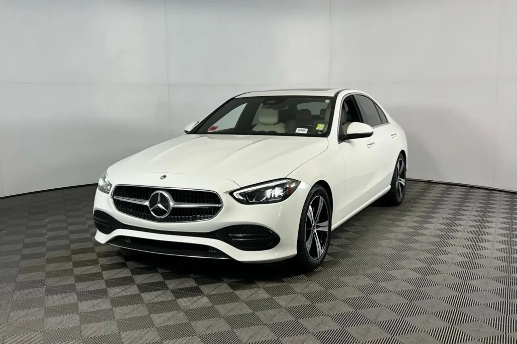 2022 Mercedes Benz C 300 photo 1