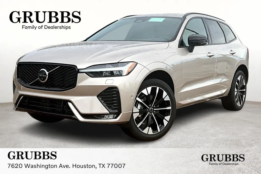 2026 Volvo XC60 B5 Plus photo 1