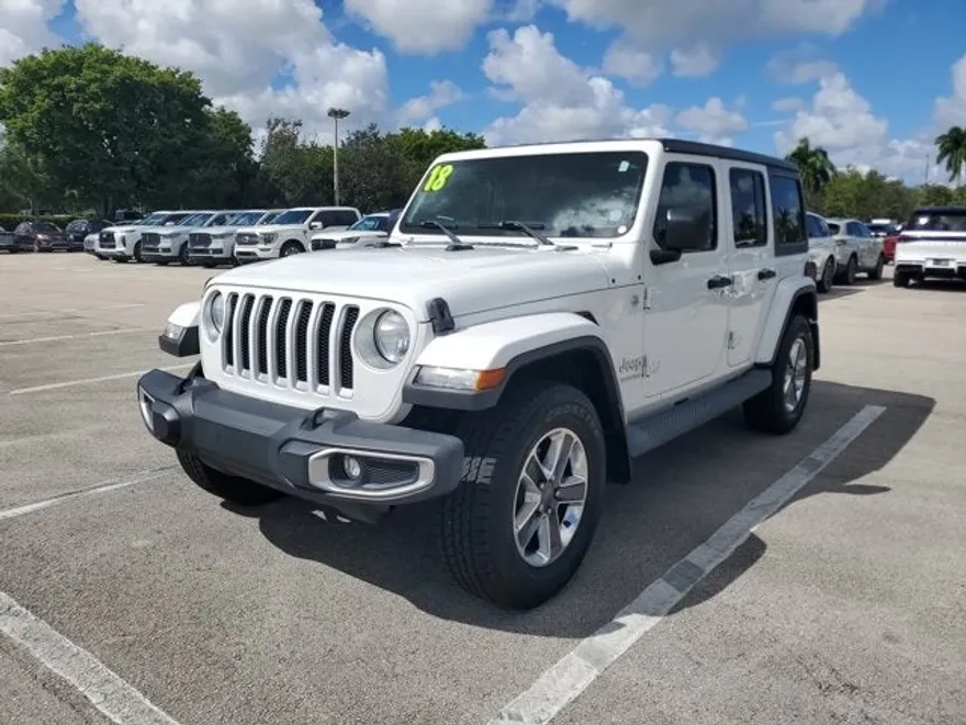 2018 Jeep Wrangler Unlimited Sahara photo 1