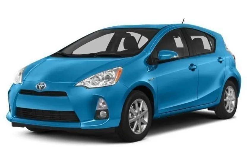 2015 Toyota Prius C Four photo 1