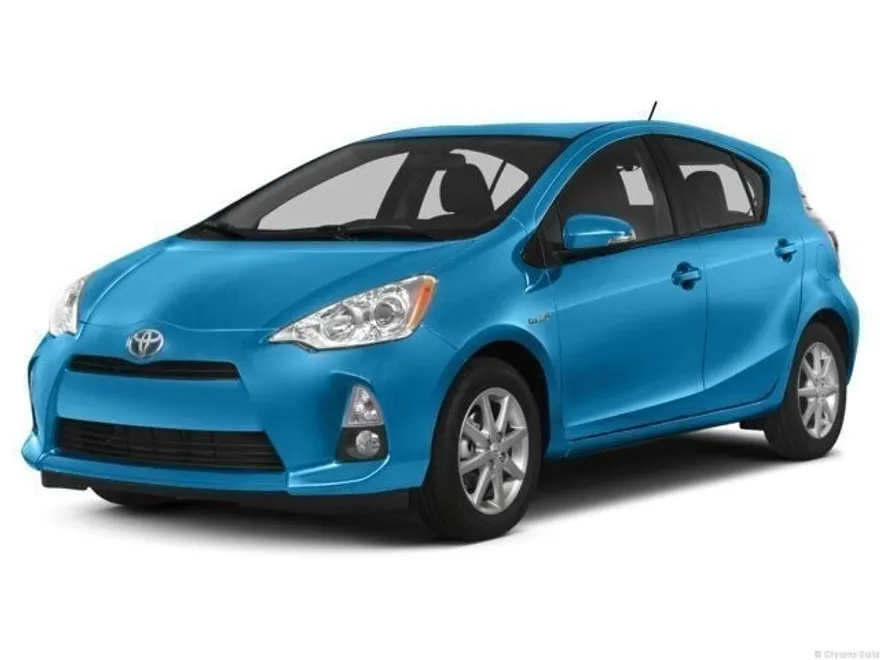 2015 Toyota Prius C Four photo 1
