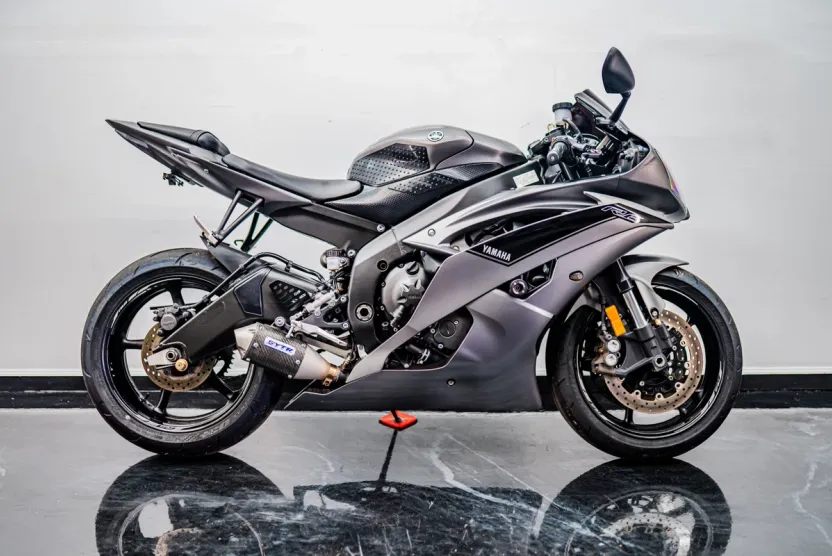 2016 Yamaha YZF-R6 photo 1