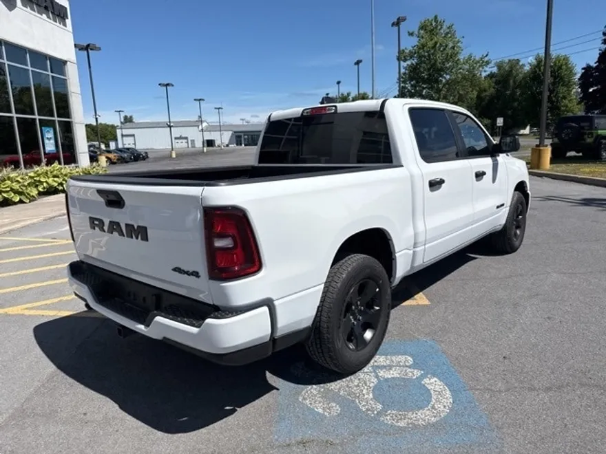 2025 Ram 1500 Tradesman photo 1