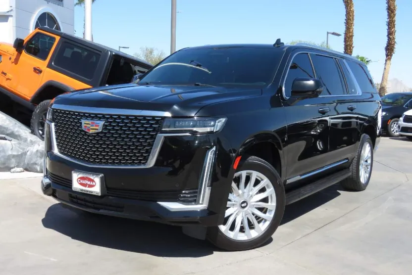 2021 Cadillac Escalade ESV Luxury photo 1
