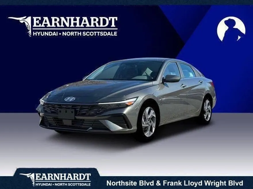 2025 Hyundai Elantra SEL Convenience photo 1