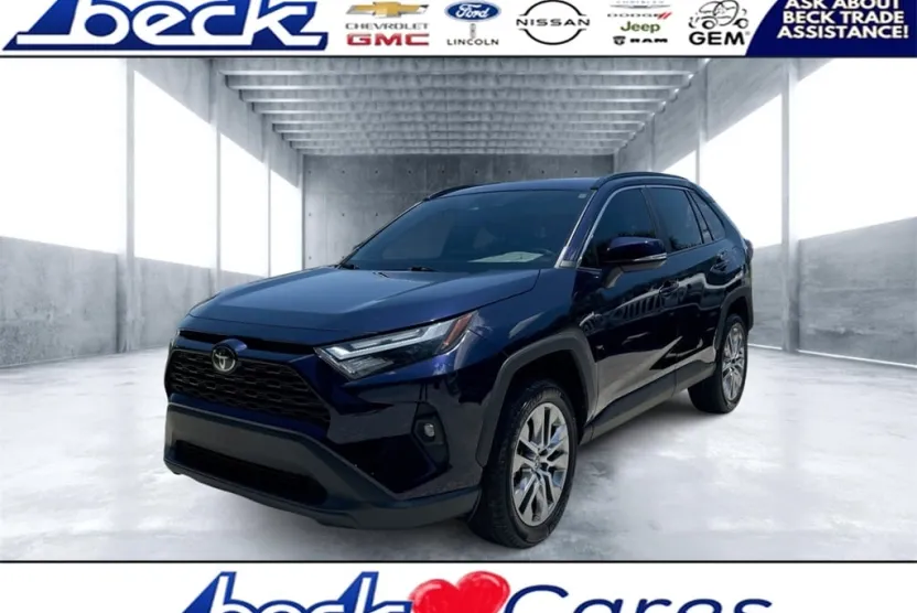 2023 Toyota RAV4 XLE Premium photo 1
