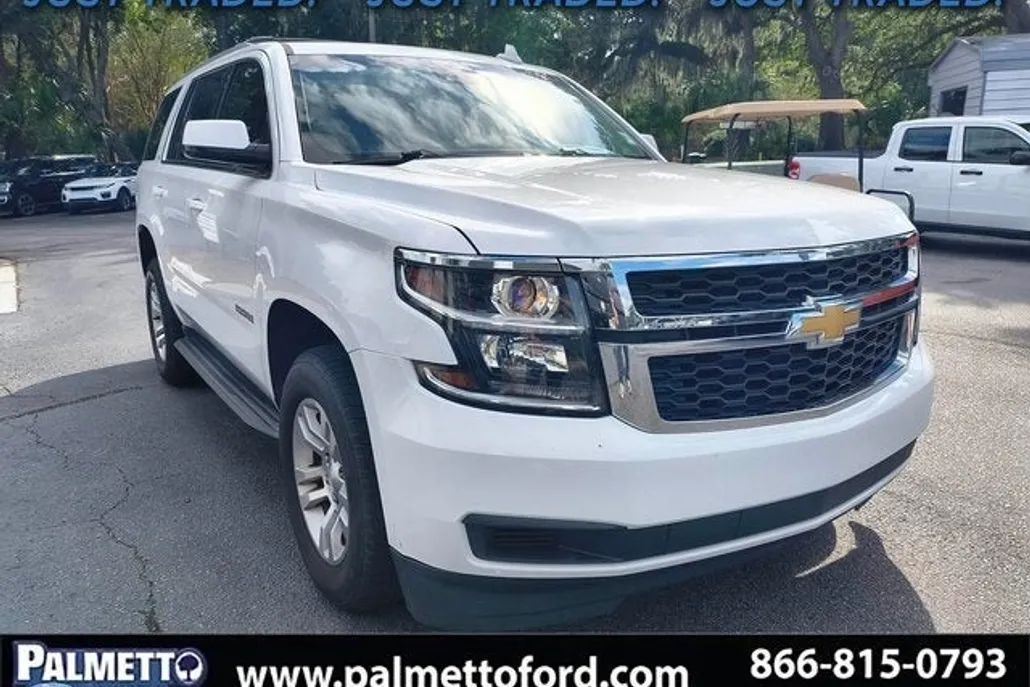 2017 Chevrolet Tahoe LT photo 1