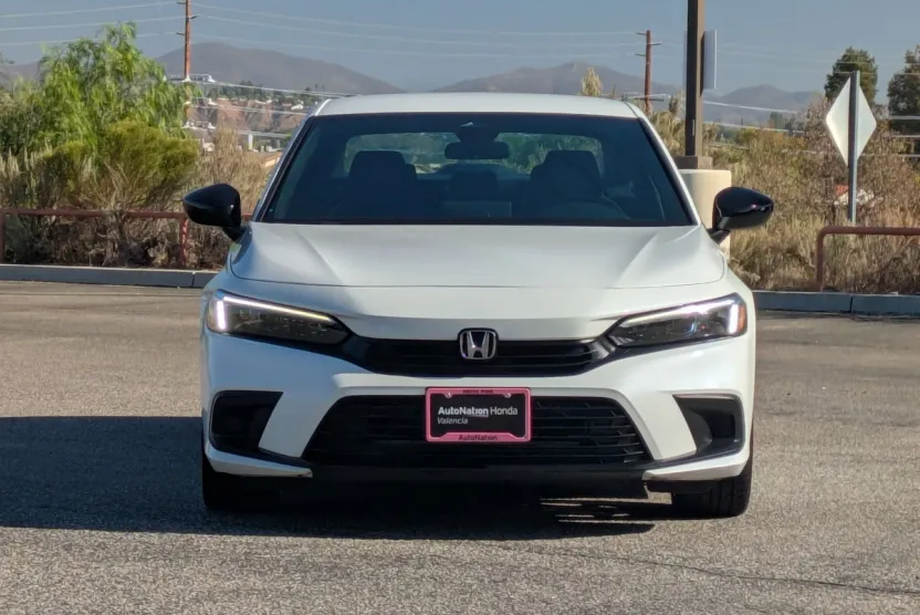 2022 Honda Civic Sport photo 1